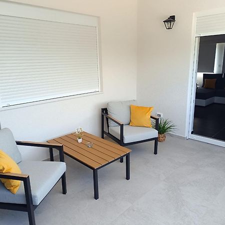 Apartman Elana Σίμπενικ Εξωτερικό φωτογραφία